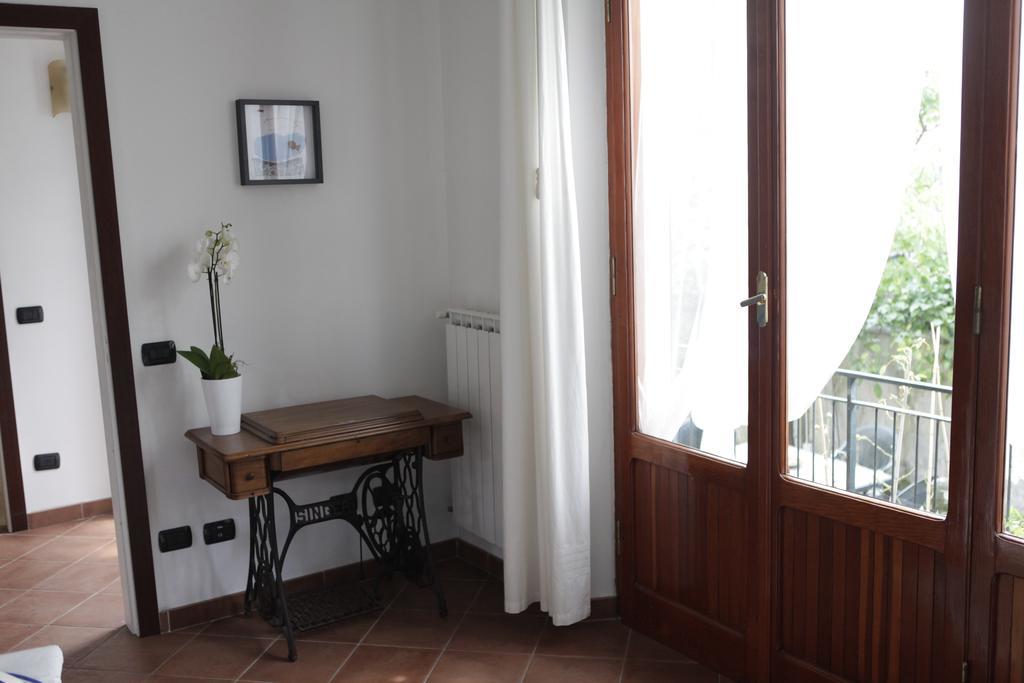 B&B Casa Di Claudia Marina Di Carrara Exterior photo