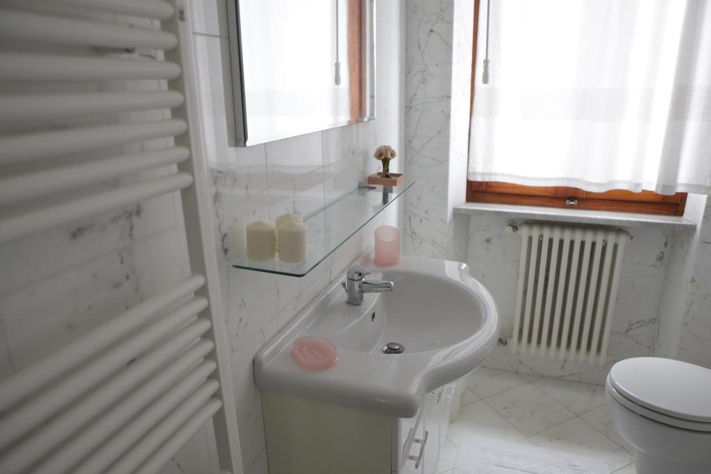 B&B Casa Di Claudia Marina Di Carrara Exterior photo